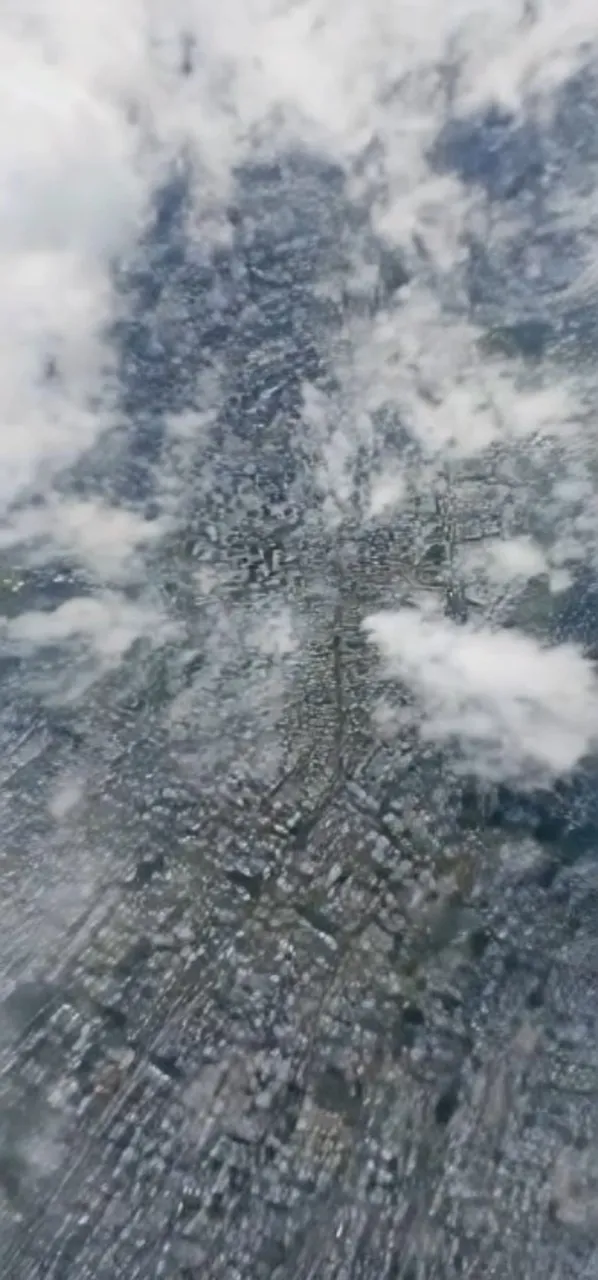 Earth zoom in - Earth zoom out Capcut template CapCut Template